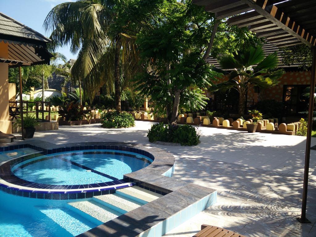 Arabian Nights Hotel Paje Buitenkant foto